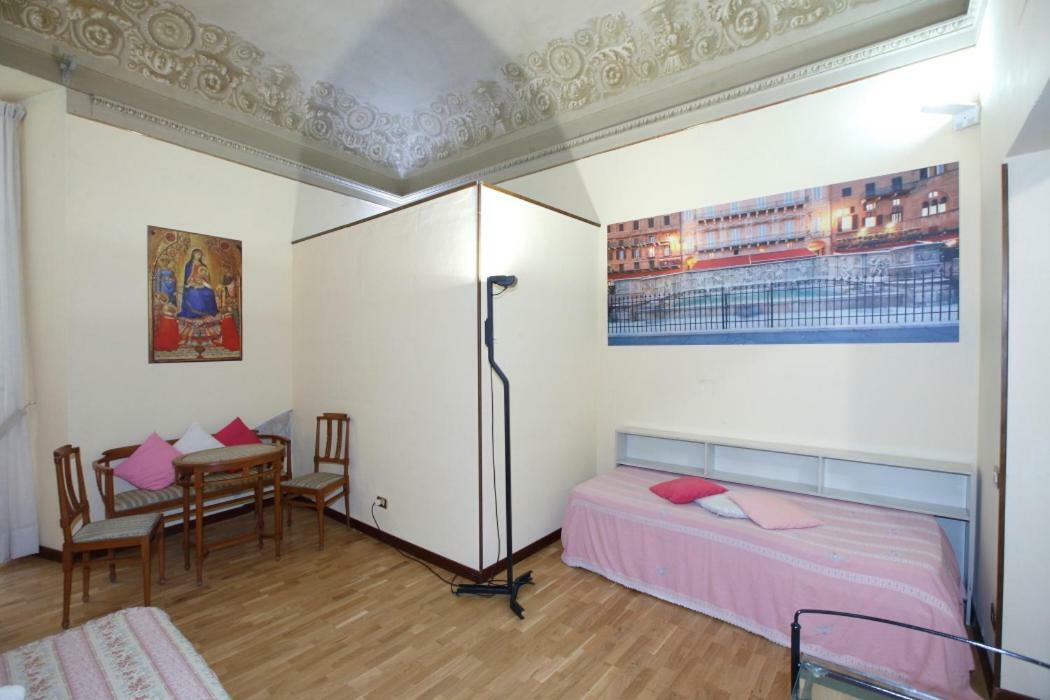 مبيت وإفطار سيينا Residenza D'Epoca Montanini المظهر الخارجي الصورة