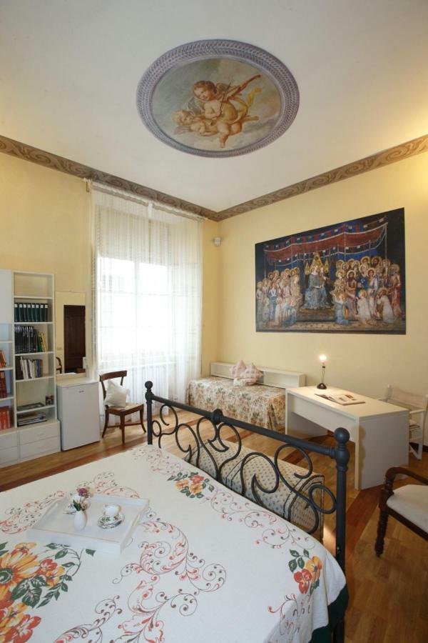 مبيت وإفطار سيينا Residenza D'Epoca Montanini المظهر الخارجي الصورة